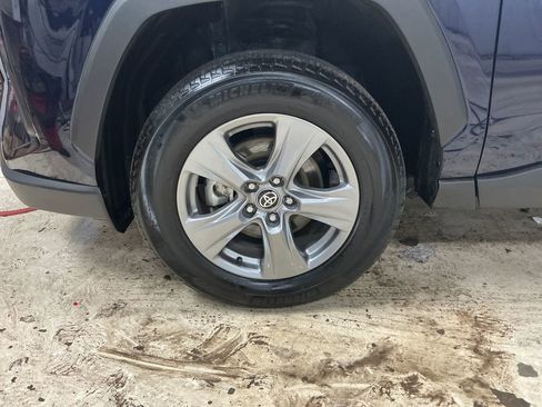 Certified 2025 Toyota RAV4 XLE AWD/4WD image 10