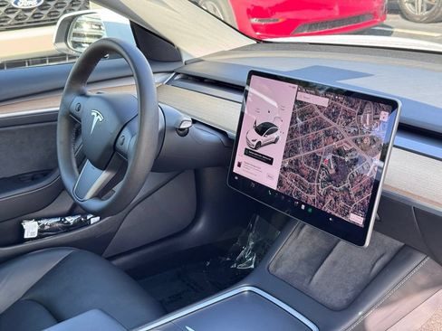 Used 2021 Tesla Model 3 Standard Range Plus RWD image 5