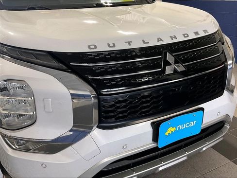Used 2022 Mitsubishi Outlander SEL AWD/4WD image 31