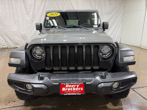 Used 2021 Jeep Wrangler Unlimited Sport AWD/4WD image 15