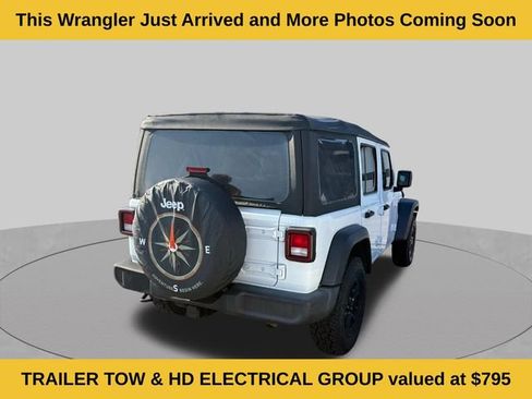 Used 2020 Jeep Wrangler Unlimited Sport AWD/4WD image 3