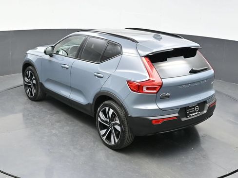 Used 2023 Volvo XC40 B5 Ultimate w/ Protection Package Premier AWD/4WD image 38