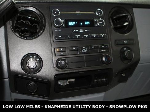Used 2015 Ford F250 XL w/ Power Equipment Group image 19