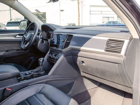 Used 2022 Volkswagen Atlas SEL Premium AWD/4WD image 35