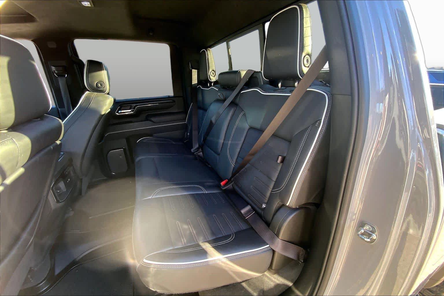 Certified 2024 GMC Sierra 2500 AT4X AWD/4WD image 20