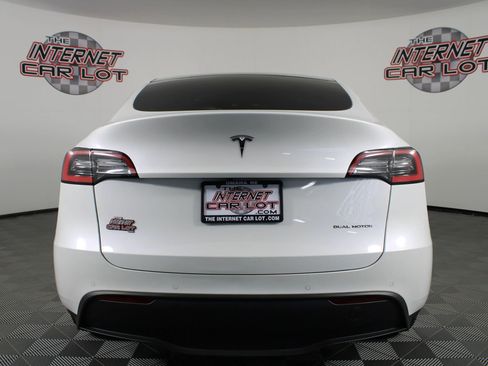 Used 2020 Tesla Model Y Long Range image 6