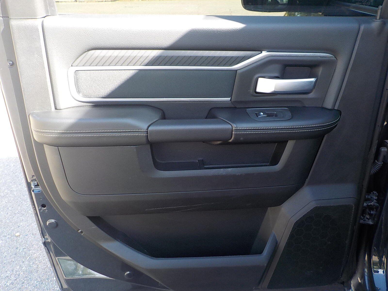 Used 2026 RAM 2500 Big Horn AWD/4WD image 18