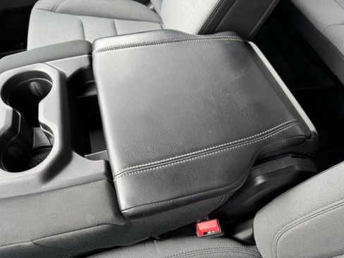 Used 2021 RAM 1500 Big Horn image 18