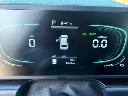 Used 2026 Kia Niro LX FWD image 38