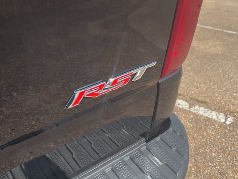 Used 2022 Chevrolet Silverado 1500 RST AWD/4WD image 26