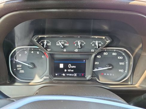 Used 2020 GMC Sierra 1500 SLT w/ SLT Premium Plus Package AWD/4WD image 19