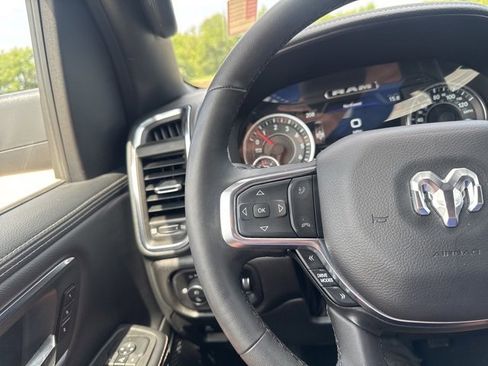 Used 2025 RAM 1500 Laramie image 16