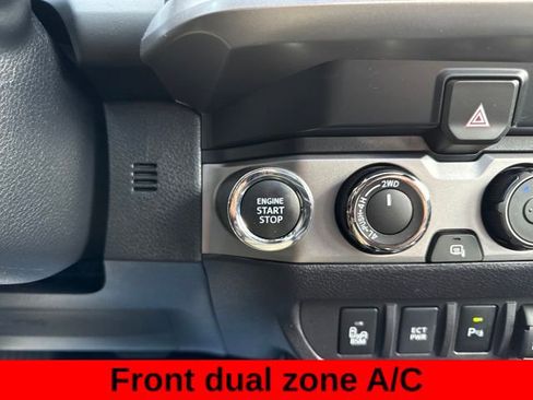 Used 2019 Toyota Tacoma Limited image 17