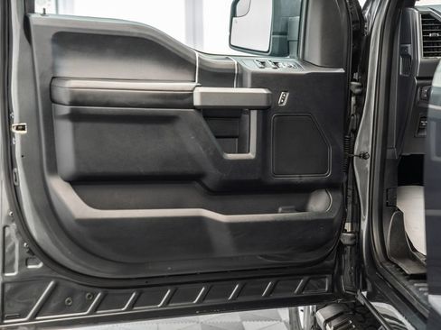Used 2018 Ford F150 XLT w/ Equipment Group 302A Luxury AWD/4WD image 43