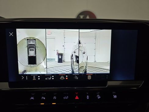 Used 2025 Chevrolet Silverado 1500 RST image 22