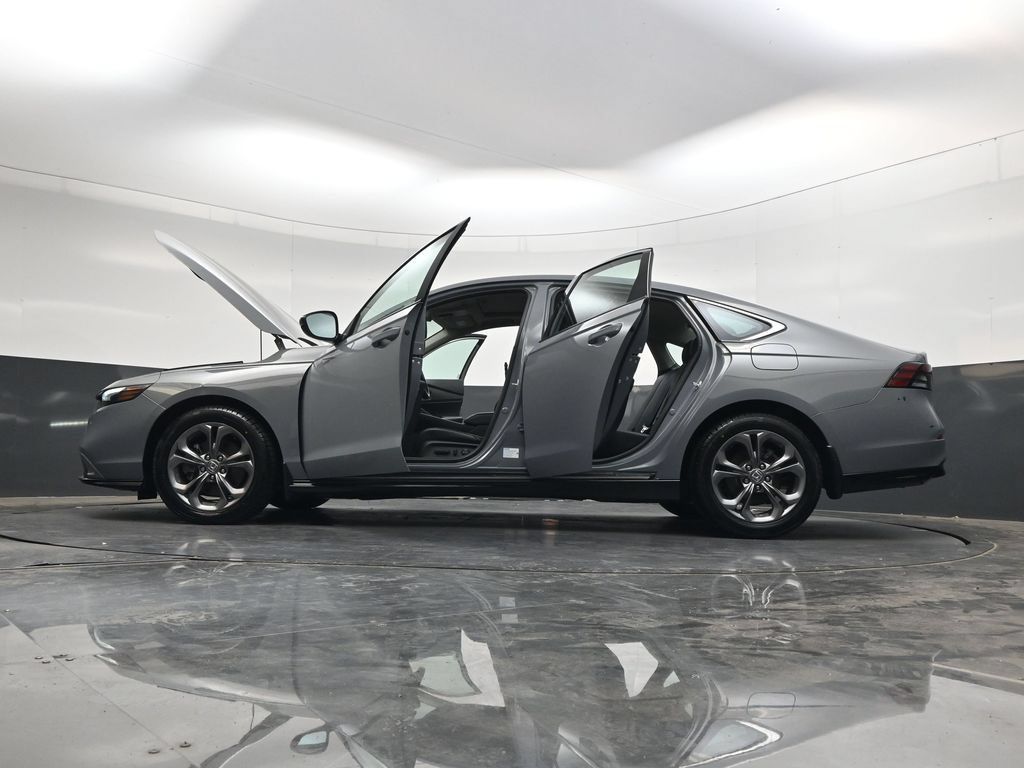 Used 2023 Honda Accord EX-L image 38