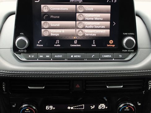 Certified 2022 Nissan Rogue SV w/ SV Premium Package image 37