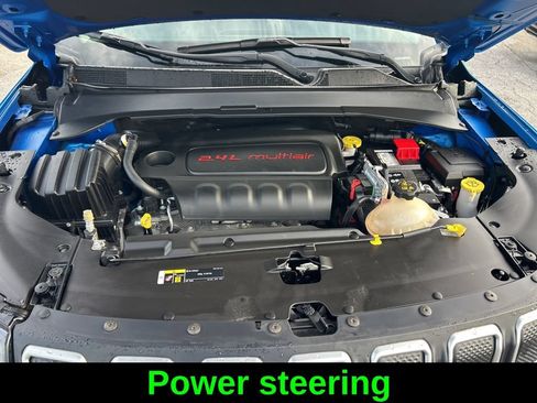 Certified 2022 Jeep Compass Latitude AWD/4WD image 18