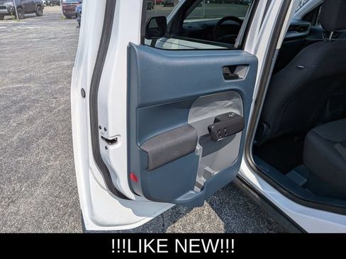 Used 2025 Ford Maverick XL w/ Equipment Group 102A AWD/4WD image 21