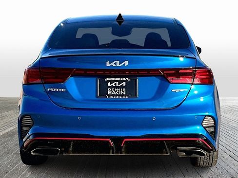 Used 2022 Kia Forte GT image 4