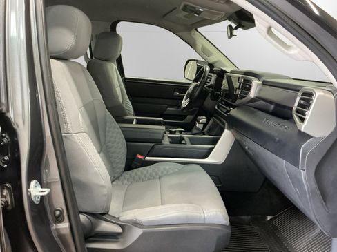 Used 2023 Toyota Tundra SR5 w/ SR5 Convenience Package AWD/4WD image 15