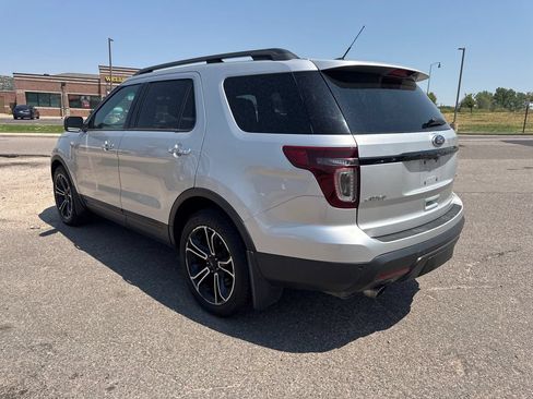Used 2014 Ford Explorer Sport w/ Equipment Group 401A AWD/4WD image 5