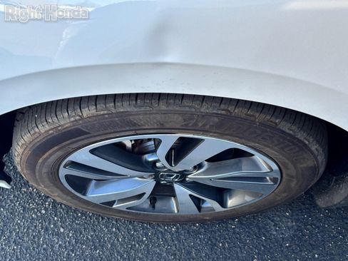 Used 2023 Honda Odyssey Touring image 6