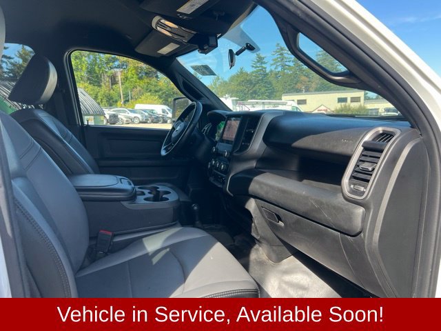 Used 2024 RAM 2500 Tradesman w/ Chrome Appearance Group AWD/4WD image 10