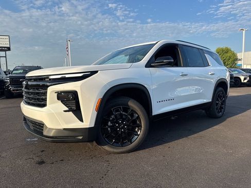 New 2026 Chevrolet Traverse LT w/ Midnight/Sport Edition FWD image 1