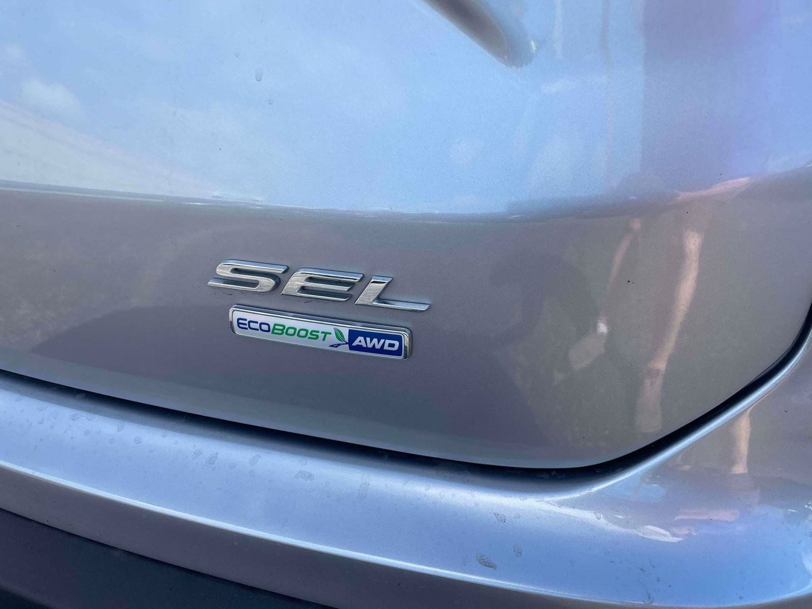 Used 2020 Ford Edge SEL AWD/4WD image 9