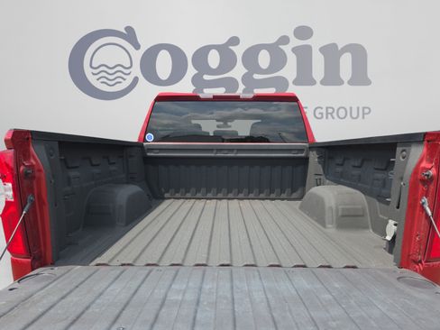 Used 2021 Chevrolet Silverado 1500 Custom RWD image 13
