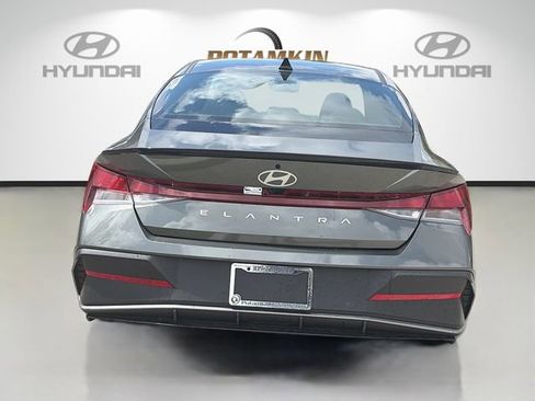 New 2026 Hyundai Elantra Sport FWD image 6