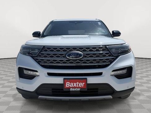 Certified 2020 Ford Explorer Limited w/ Class III Trailer Tow Package AWD/4WD image 2