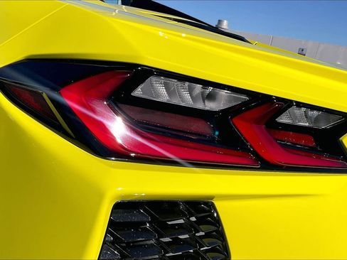 Used 2023 Chevrolet Corvette Stingray Convertible w/ LPO, Roadside Safety Package image 19