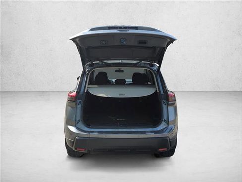 Certified 2024 Nissan Rogue SV FWD image 10