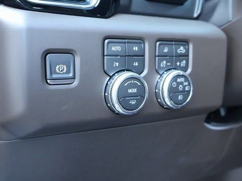 New 2026 GMC Sierra 1500 Denali w/ Denali Reserve Package AWD/4WD image 20