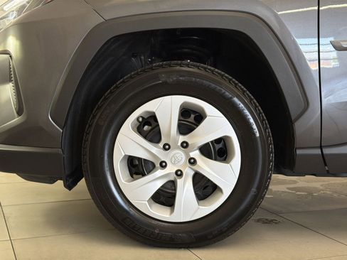 Used 2024 Toyota RAV4 LE AWD/4WD image 13
