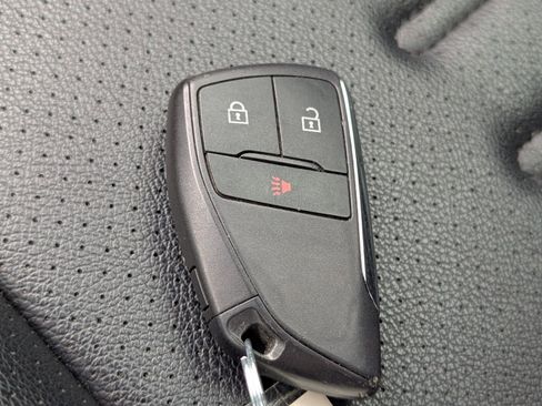 Certified 2023 Chevrolet Colorado Trail Boss w/ Technology Package image 22