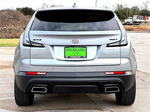 Used 2023 Cadillac XT4 Sport image 7