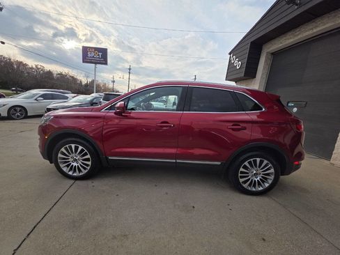 Used 2017 Lincoln MKC Reserve image 4