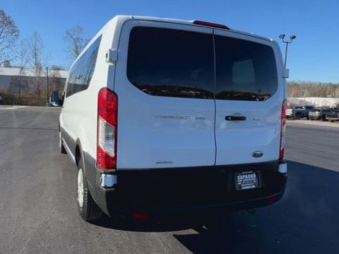 Used 2023 Ford Transit 350 XLT image 7