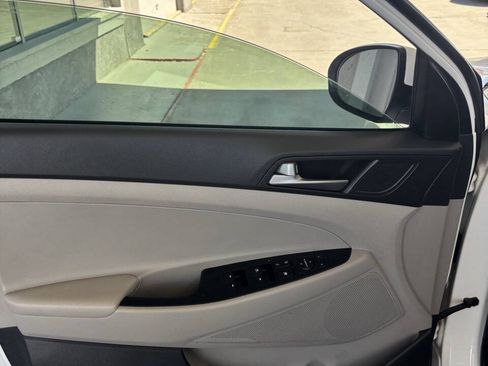 Used 2017 Hyundai Tucson Value FWD image 10