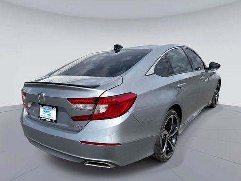 Certified 2022 Honda Accord Sport image 4