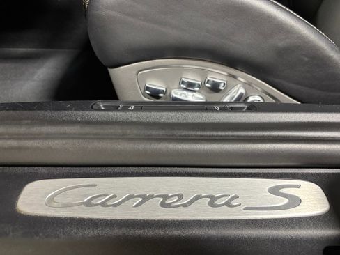 Used 2018 Porsche 911 Carrera S image 12