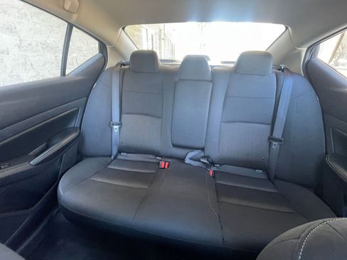 Used 2025 Nissan Altima 2.5 SV image 40