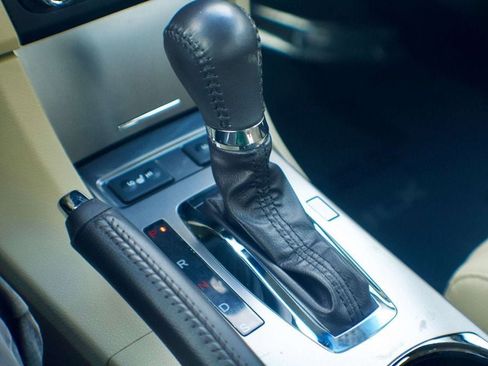 Used 2014 Acura ILX w/ Premium Package image 20