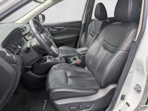 Used 2017 Nissan Rogue SL AWD/4WD image 16