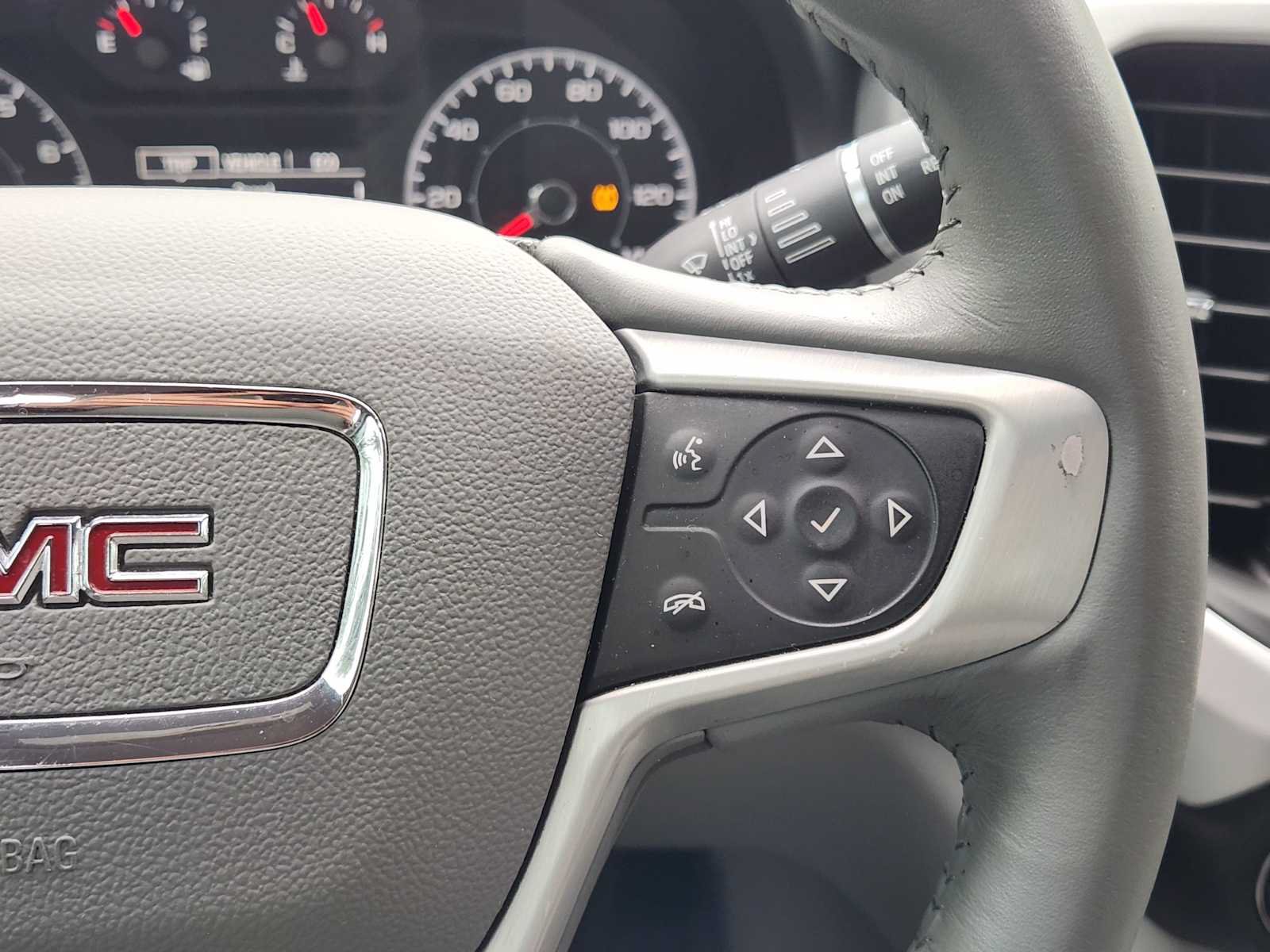 Used 2019 GMC Acadia SLE w/ Driver Alert Package I FWD image 28