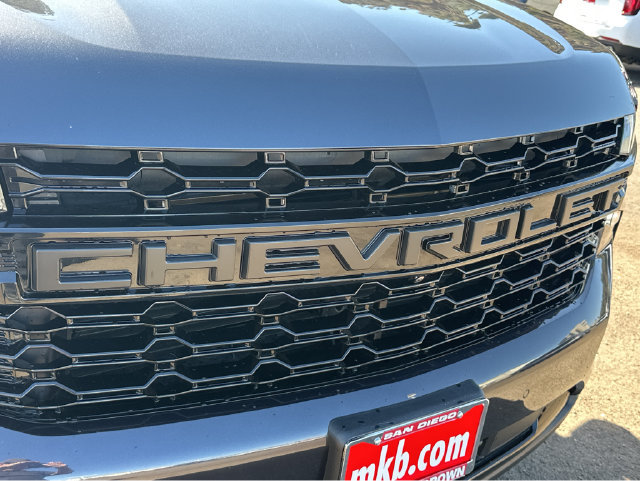 Used 2024 Chevrolet Suburban RST w/ Luxury Package AWD/4WD image 37