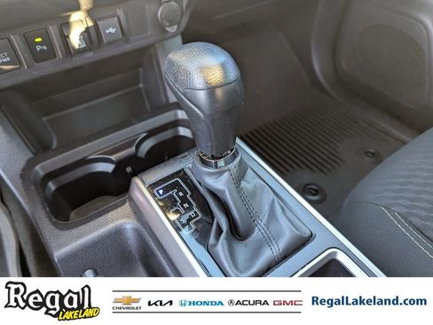 Used 2022 Toyota Tacoma SR5 w/ Trail Edition image 21